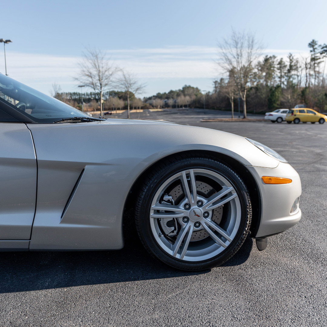 2008 Chevrolet Corvette - Engine Photo
