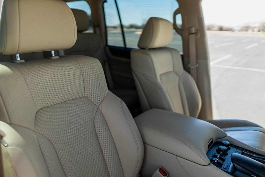 2021 Lexus LX570 - Interior Photo