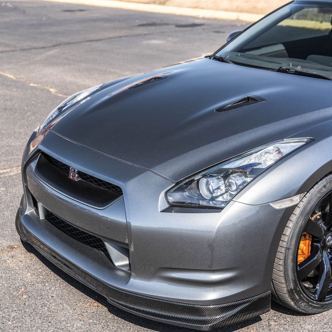 2009 Nissan GT-R - Engine Photo
