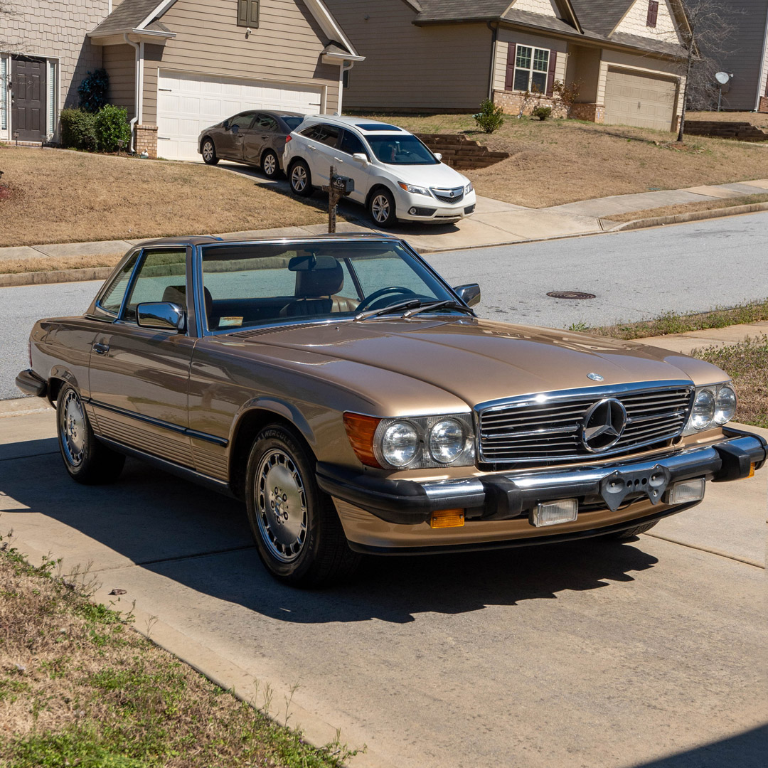 1986 Mercedes-Benz 560SL - Overview Photo