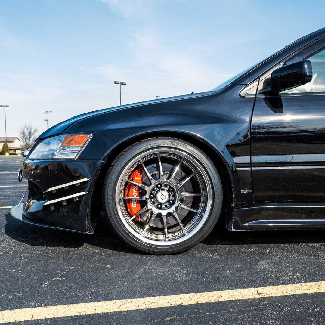 2003 Mitsubishi Lancer Evolution - Engine Photo