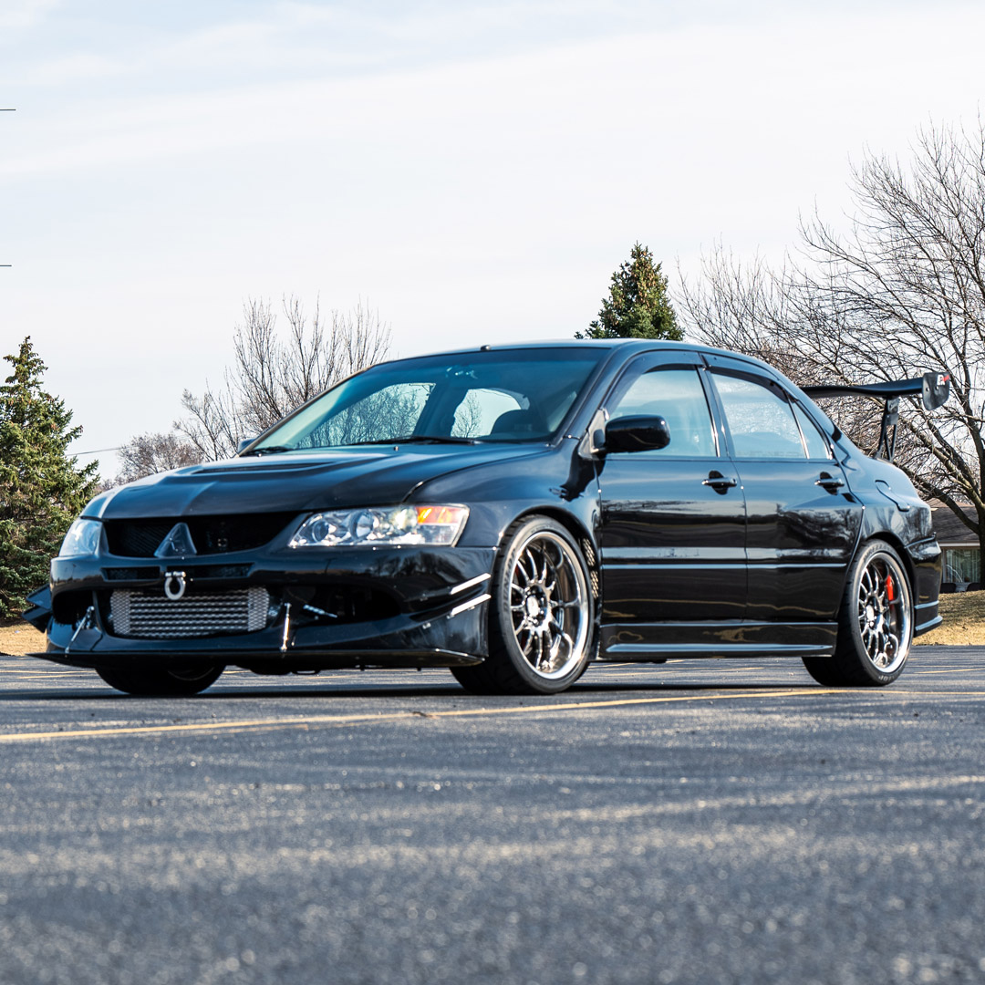 2003 Mitsubishi Lancer Evolution - Overview Photo