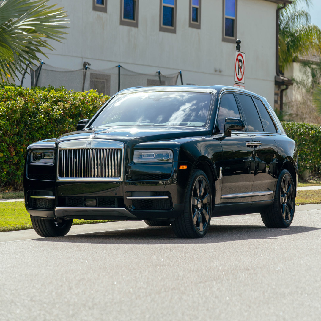 2022 Rolls Royce Cullinan - Overview Photo