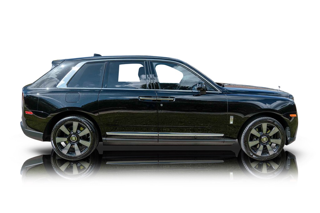 An incredible side shot photo of a Rolls Royce Cullinan previously listed on Exotic Car Trader
