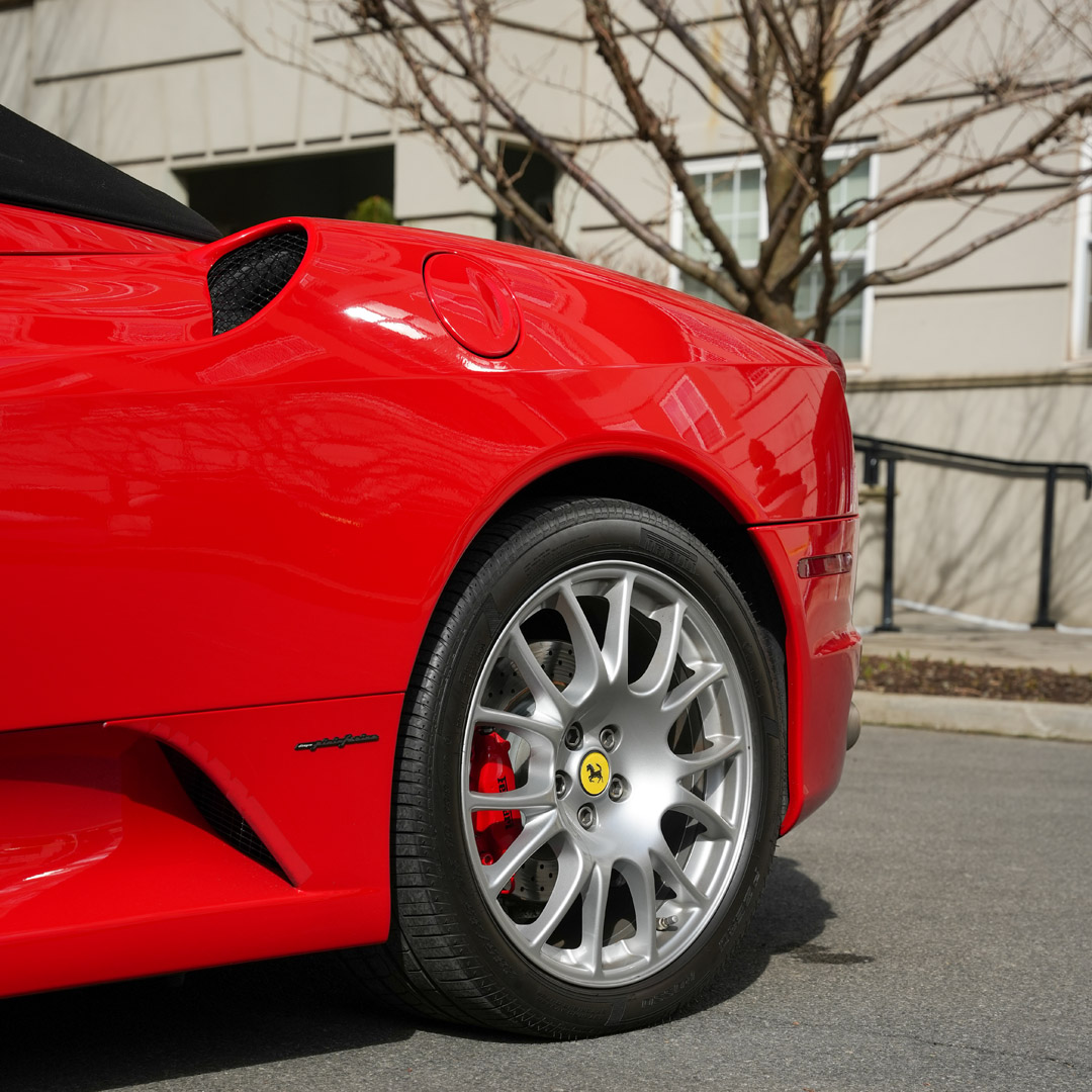 2005 Ferrari F430 - Engine Photo