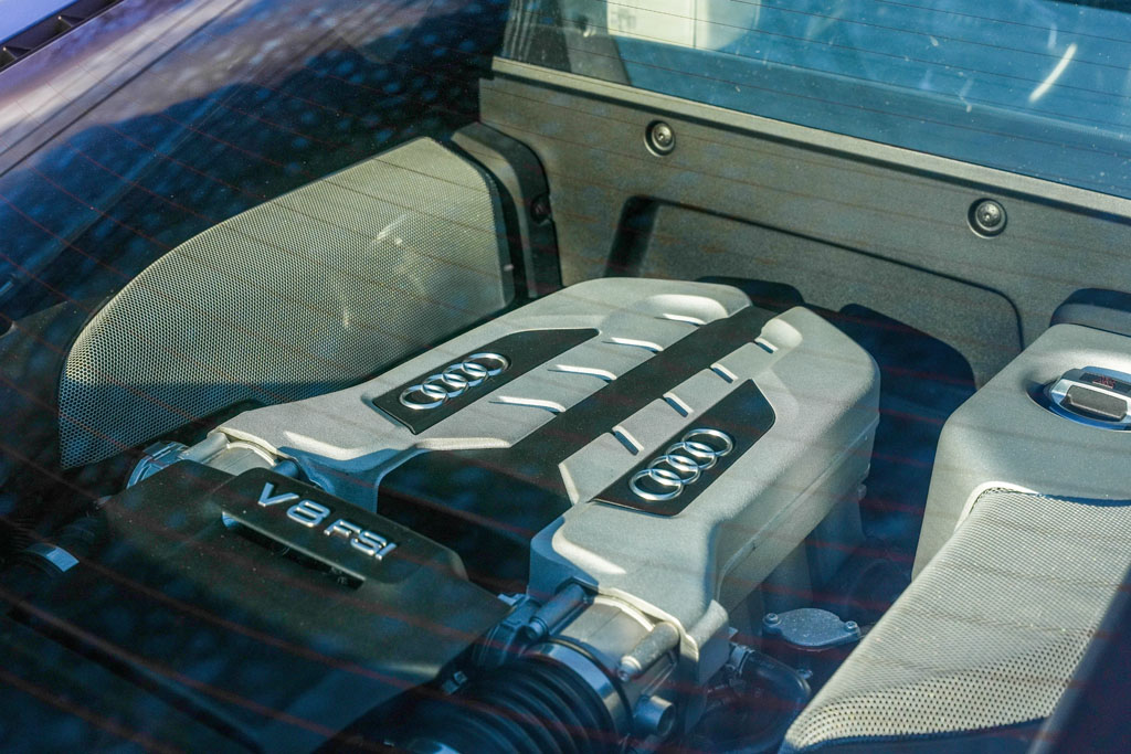 2008 Audi R8 - Engine Photo