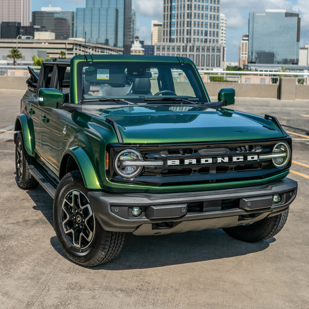 2022 Ford Bronco - Overview Photo