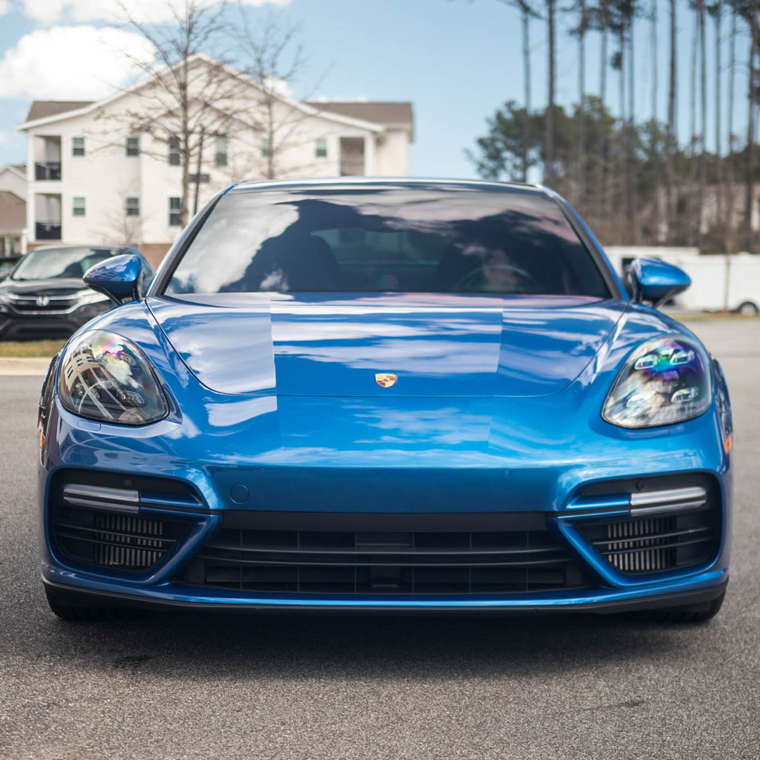 2018 Porsche Panamera - Overview Photo