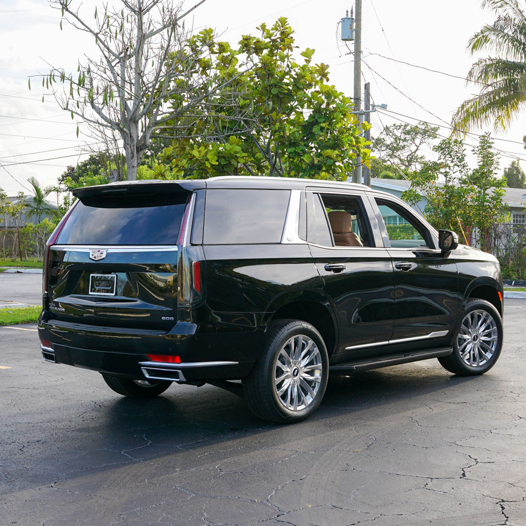 2022 Cadillac Escalade - Interior Photo