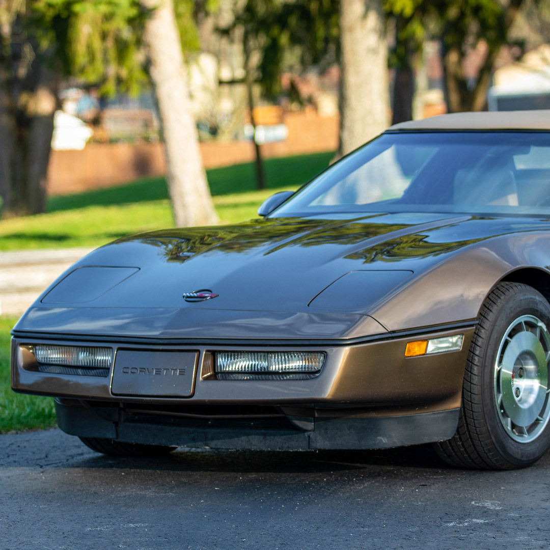 1986 Chevrolet Corvette - Engine Photo