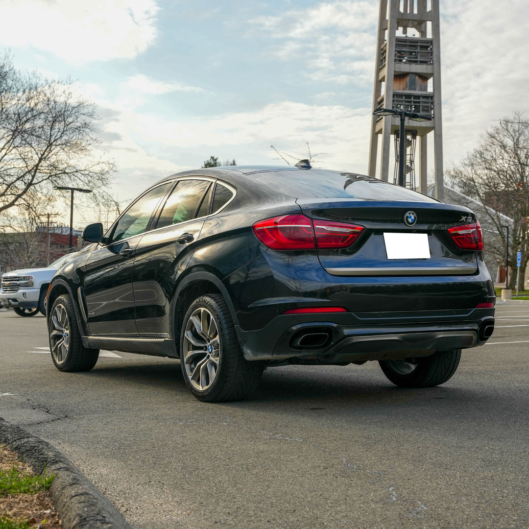 2017 BMW X6 - Interior Photo