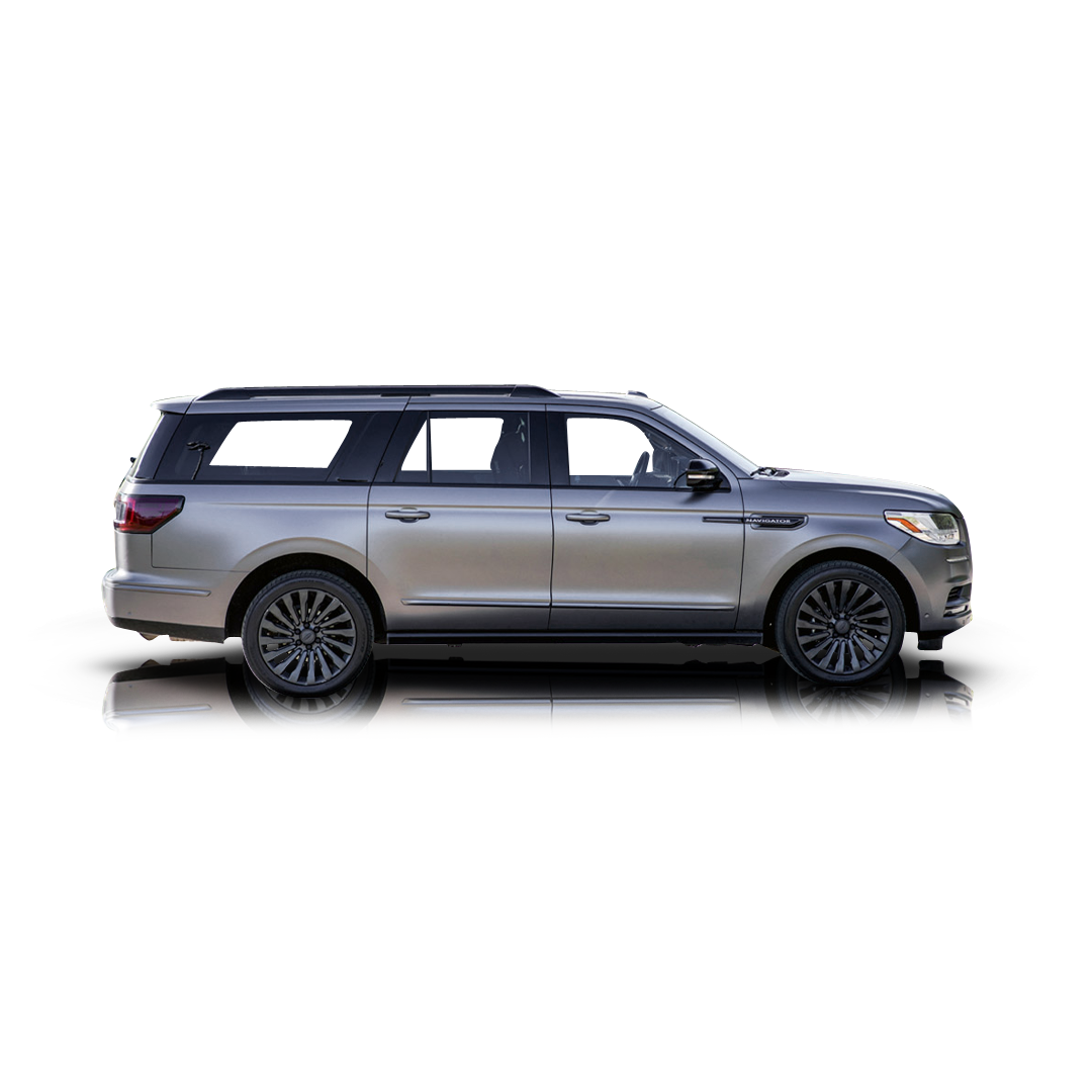 2018 Lincoln Navigator L - Passenger side