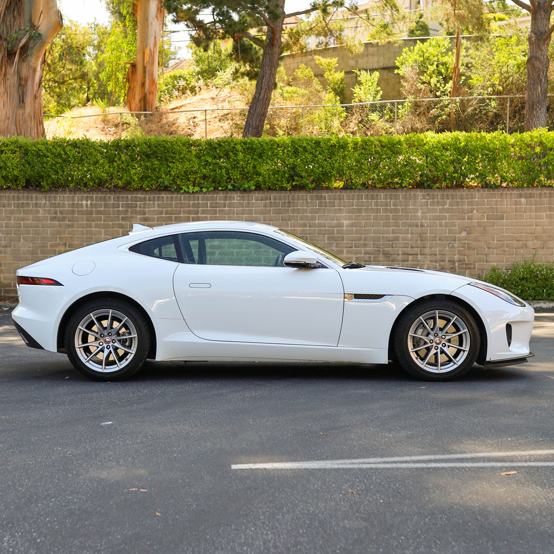 2020 Jaguar F-Type - Interior Photo