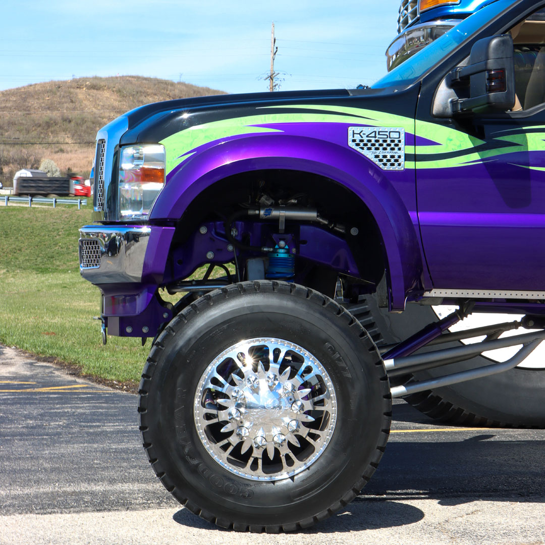 2008 Ford F-450 - Engine Photo