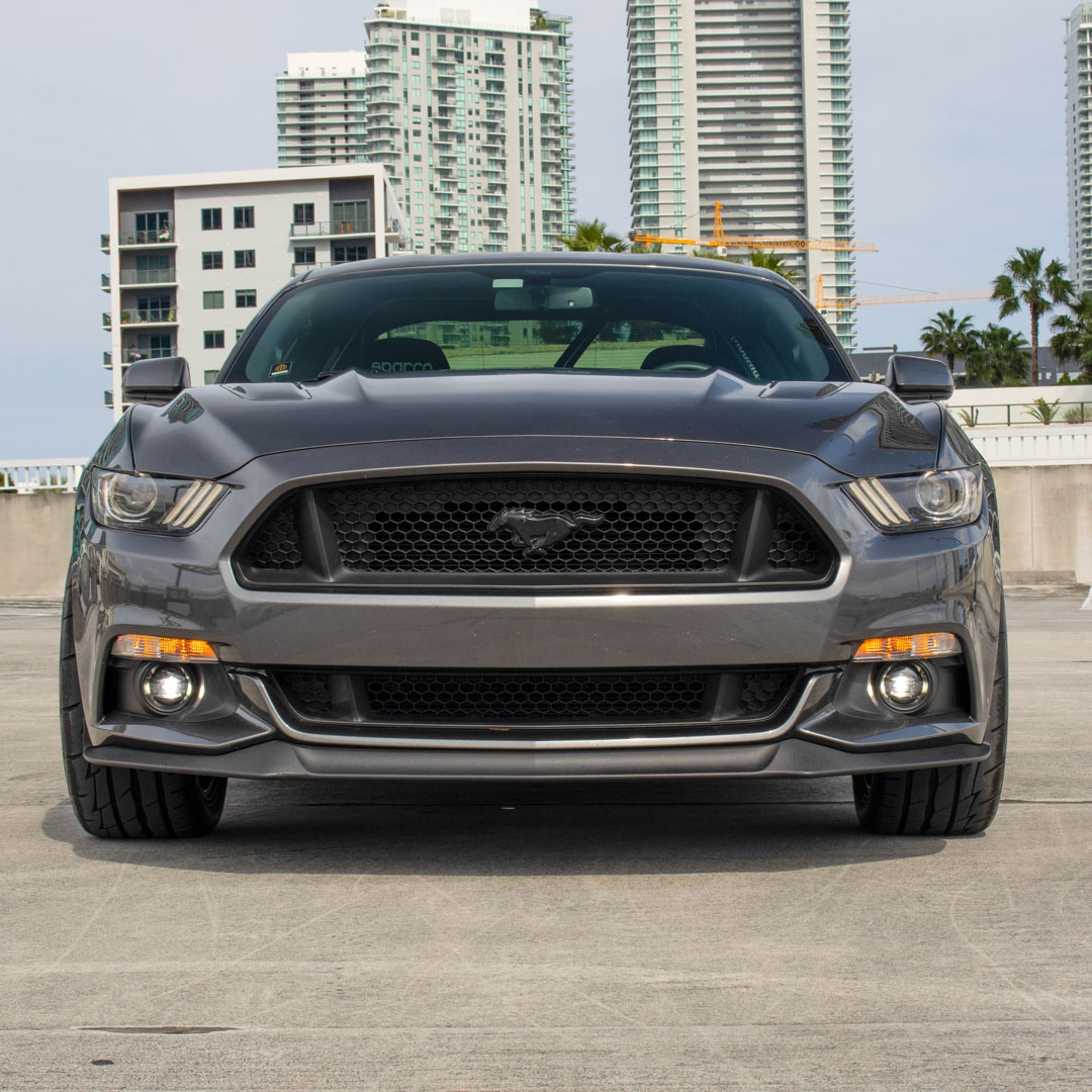 2017 Ford Mustang - Engine Photo