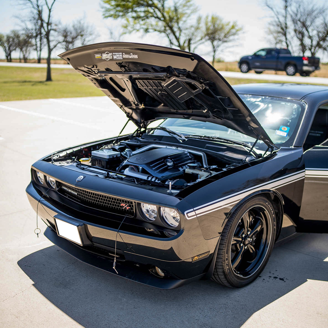 2010 Dodge Challenger - Engine Photo