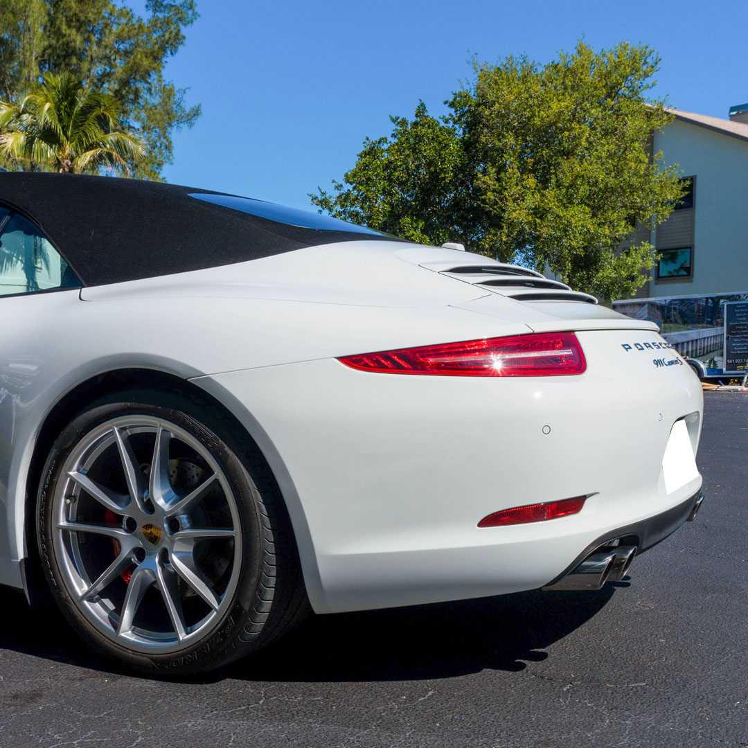 2015 Porsche 911 Carrera S - Interior Photo