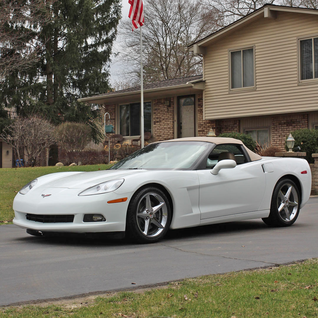 2013 Chevrolet Corvette - Overview Photo
