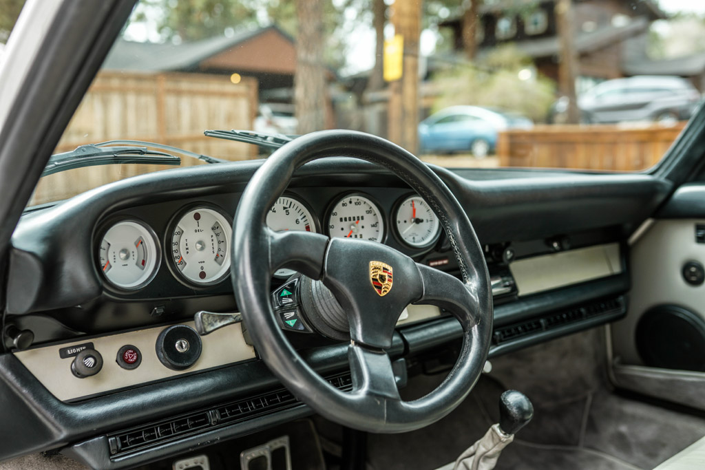 1973 Porsche 911 - Interior Photo