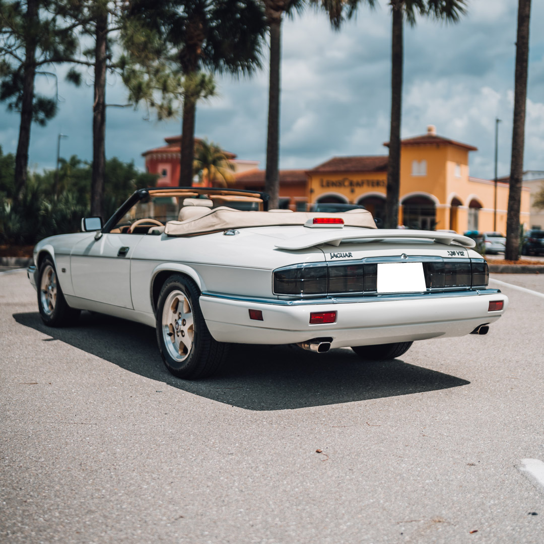 1994 Jaguar XJS - Interior Photo