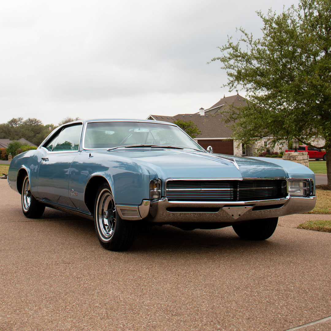 1967 Buick Riviera - Overview Photo