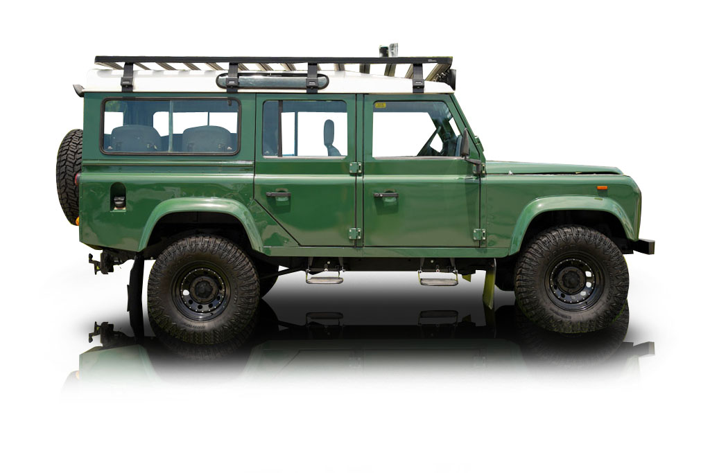 An incredible side shot photo of aLand Rover Defender 110 that you should buy.