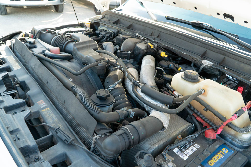 2015 Ford F-250 - Engine Photo
