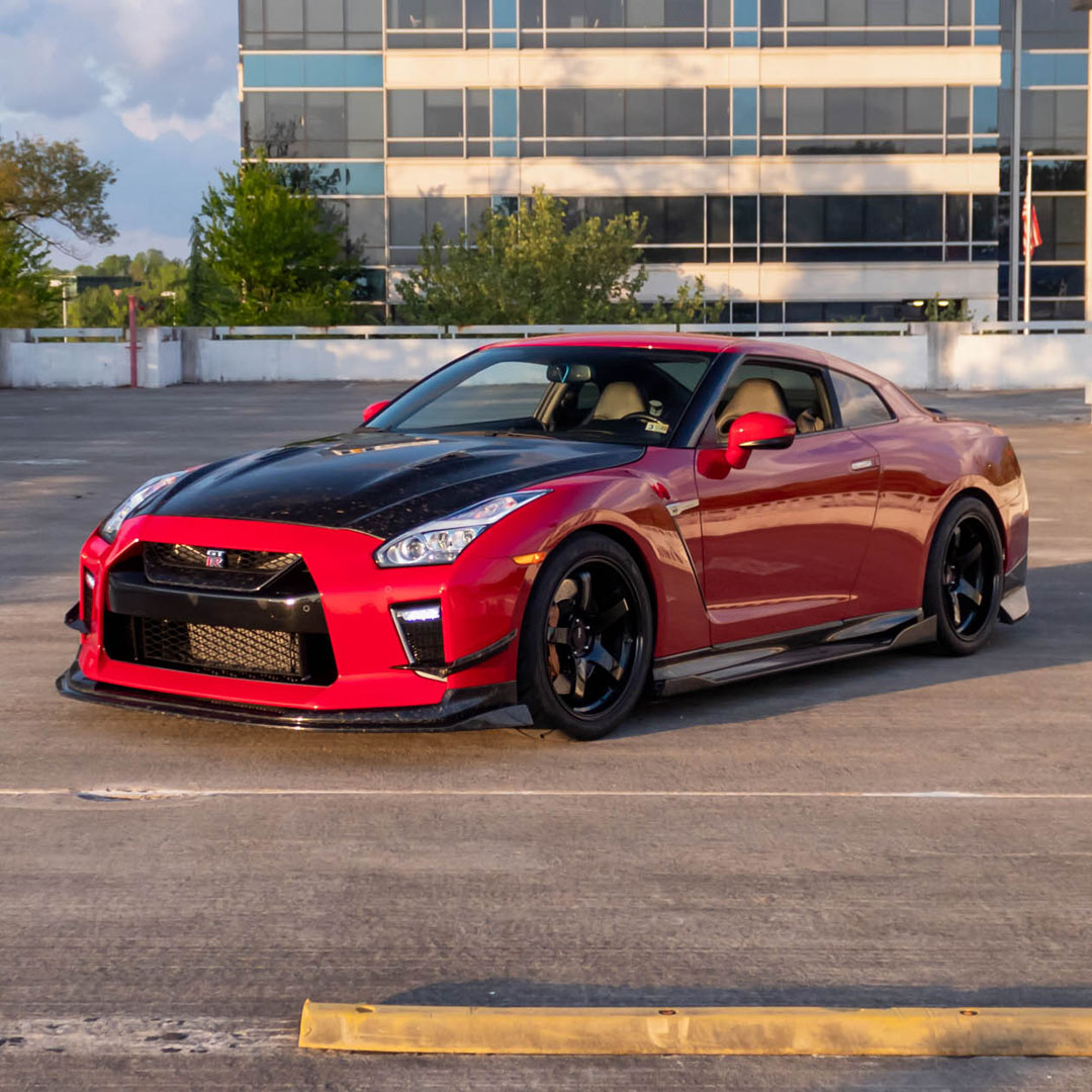 2020 Nissan GT-R - Overview Photo