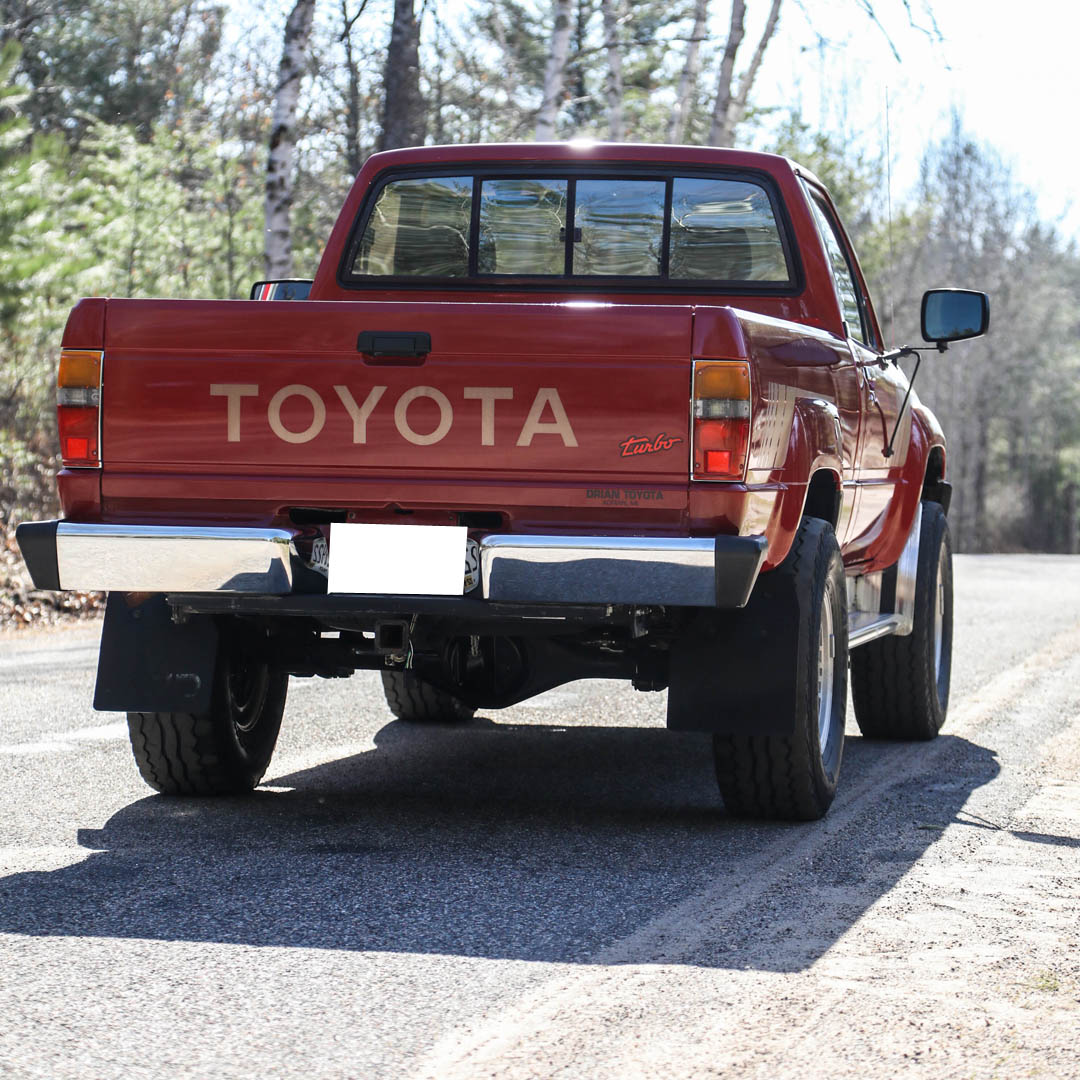1986 Toyota Pick-Up - Interior Photo