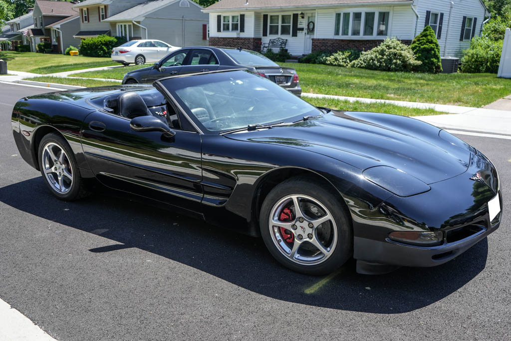 2001 Chevrolet Corvette - Overview Photo