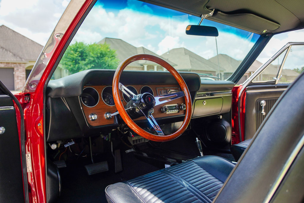 1966 Pontiac Lemans - Interior Photo