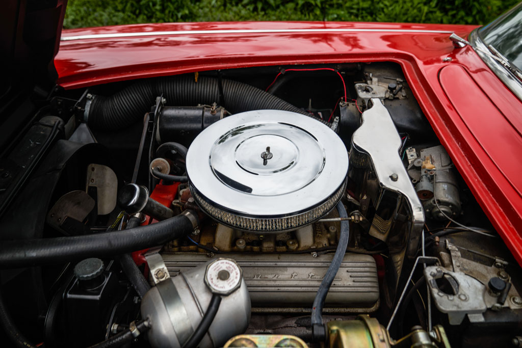 1961 Chevrolet Corvette - Engine Photo