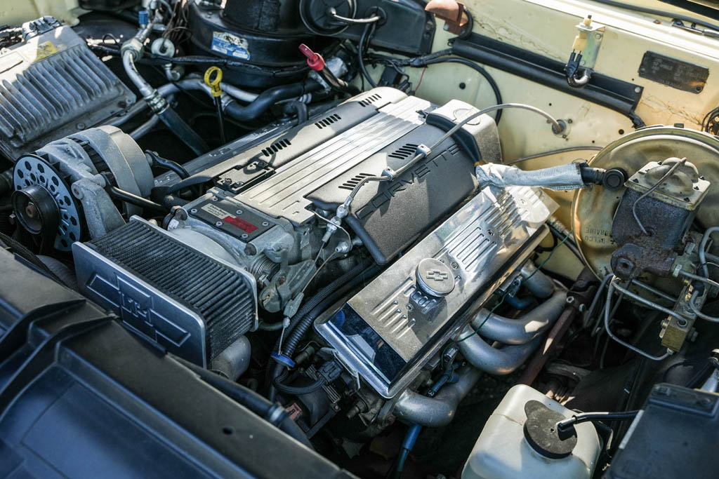 1967 Pontiac  GTO - Engine Photo