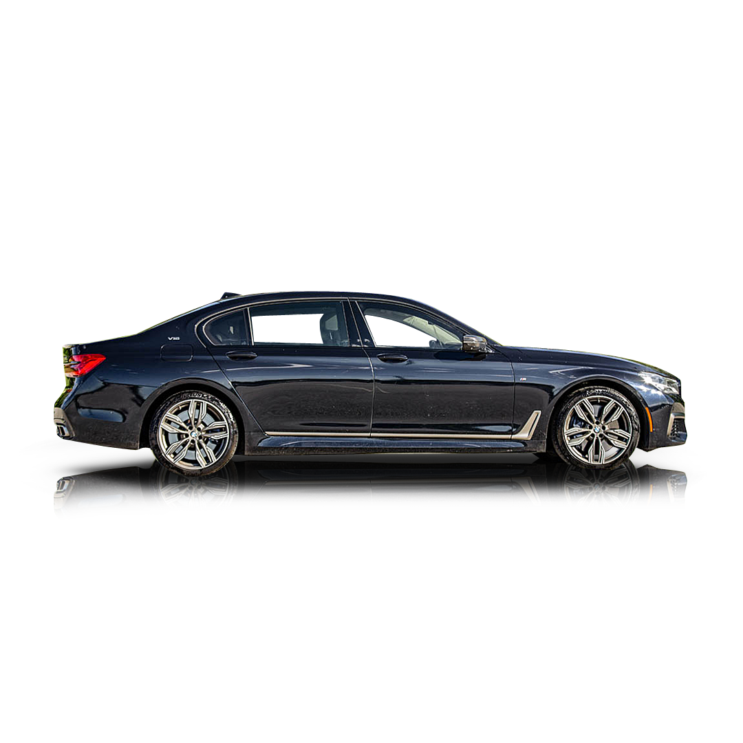 2018 Bmw M760i - Passenger side