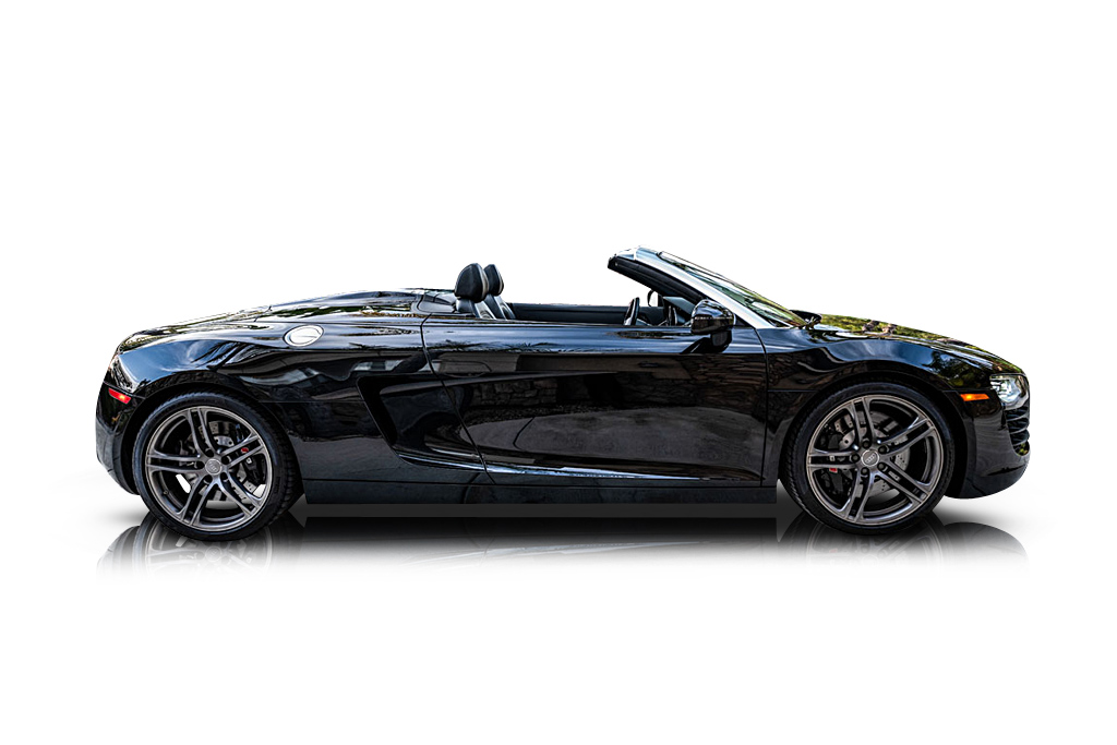 An incredible side shot photo of aAudi R8 that you should buy.