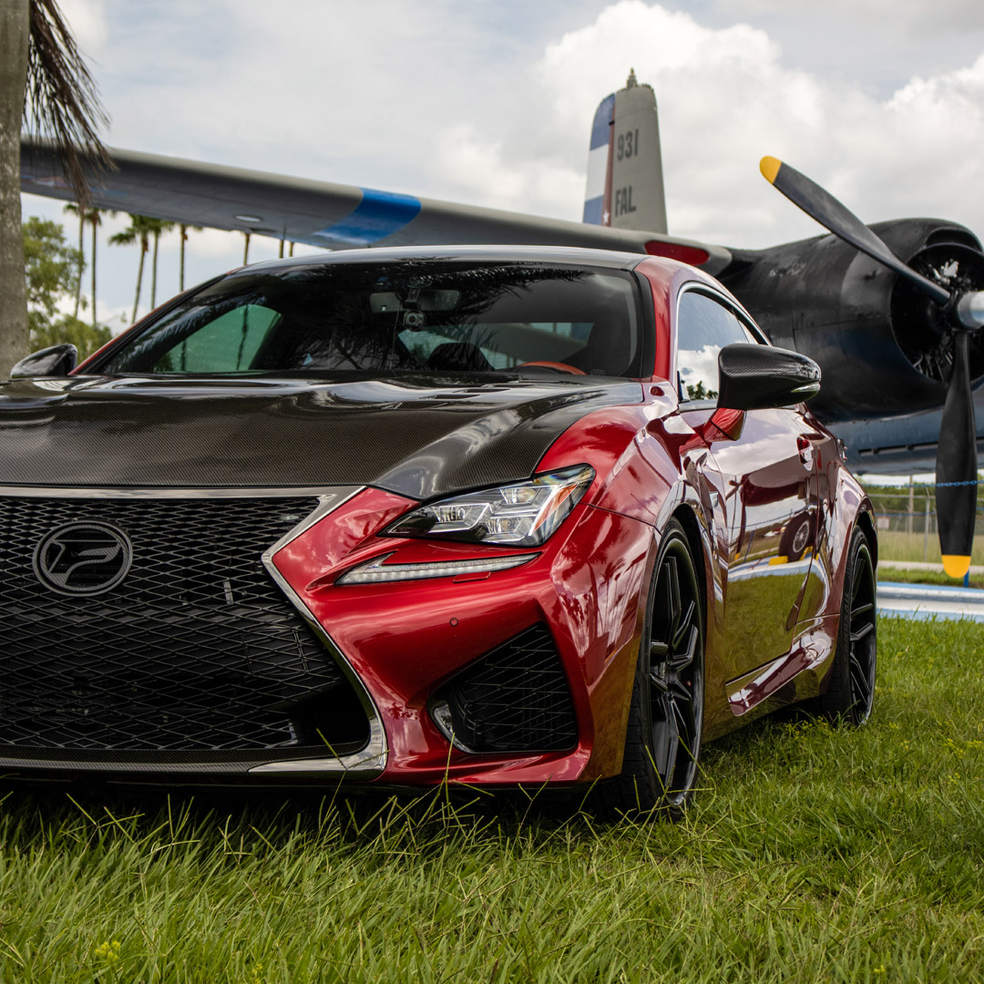 2017 Lexus RC-F - Interior Photo