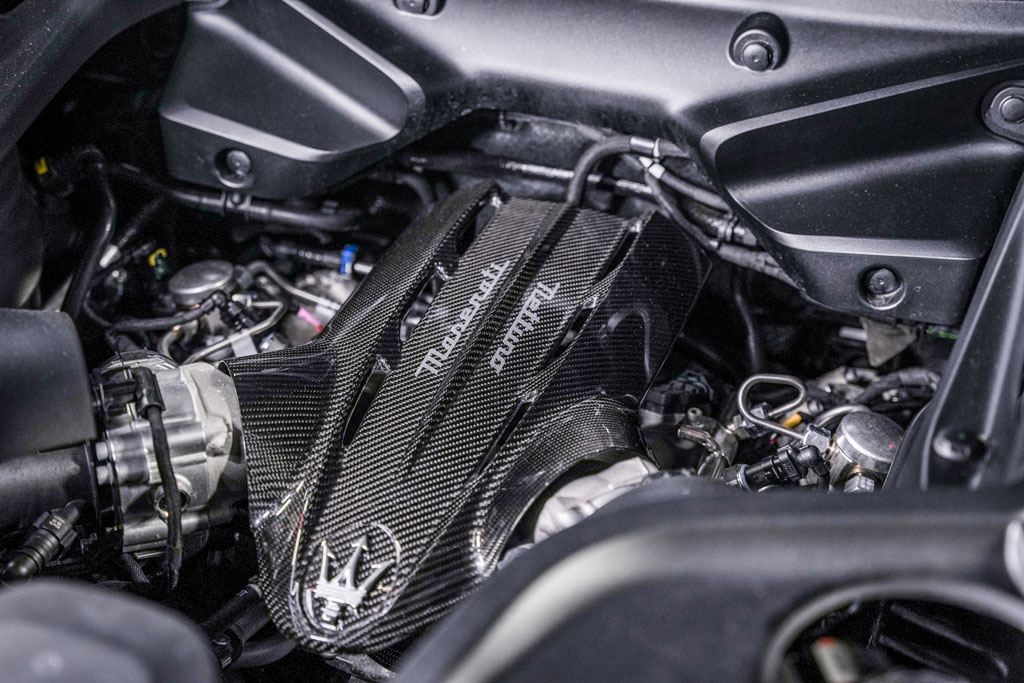 2022 Maserati MC20 - Engine Photo