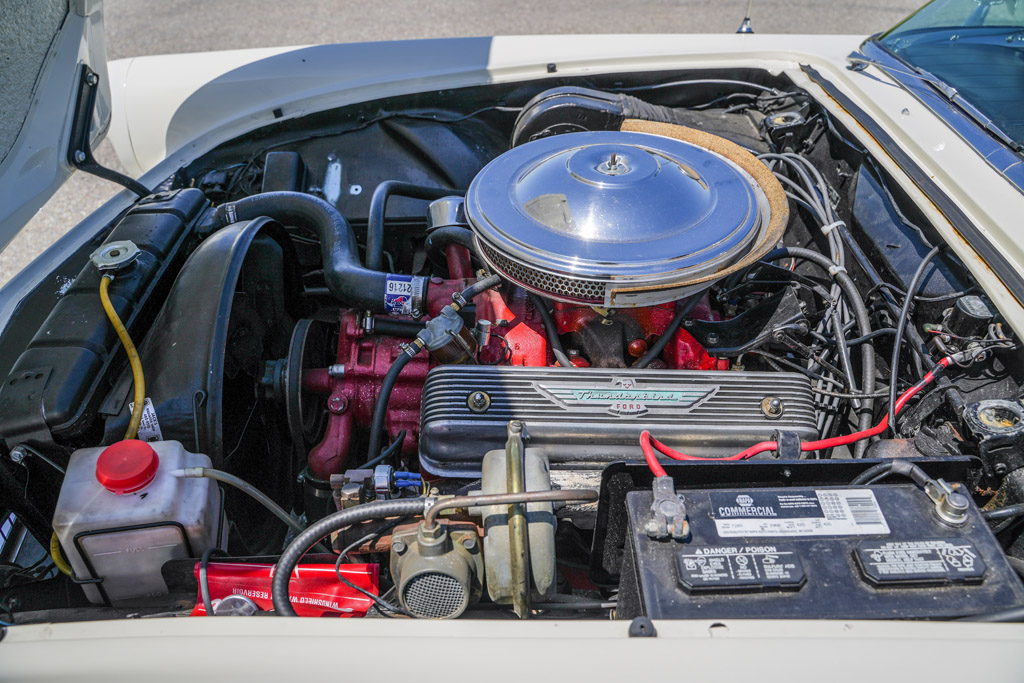 1957 Ford Thunderbird - Engine Photo
