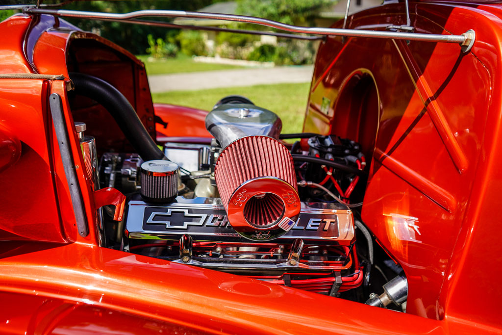 1938 Chevrolet Master Deluxe - Engine Photo