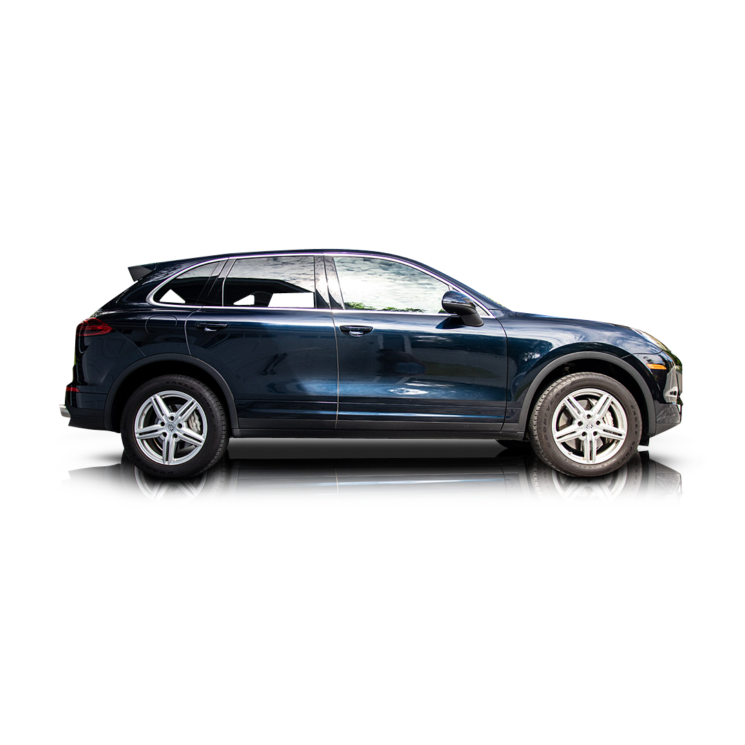 2015 Porsche Cayenne - Passenger side