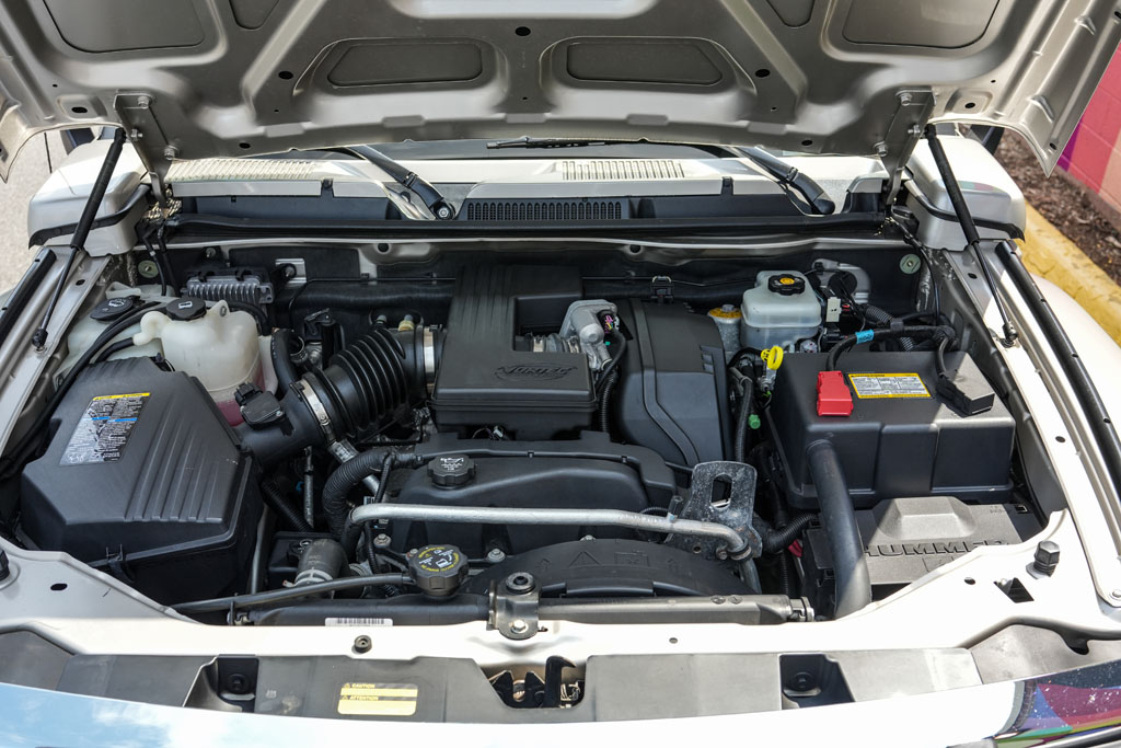2006 Hummer H3 - Engine Photo
