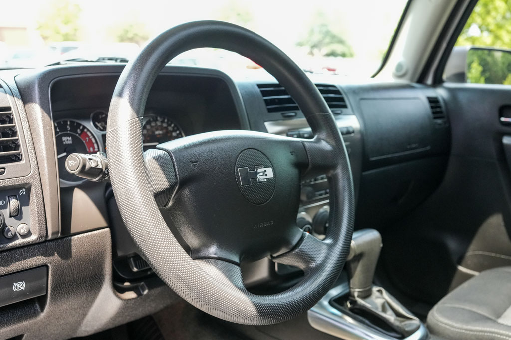 2006 Hummer H3 - Interior Photo