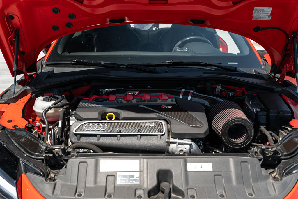 2018 Audi TT RS - Engine Photo