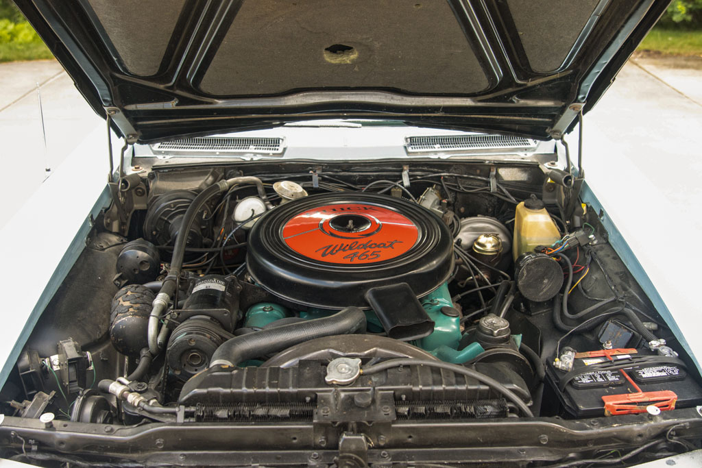 1964 Buick Riviera - Engine Photo