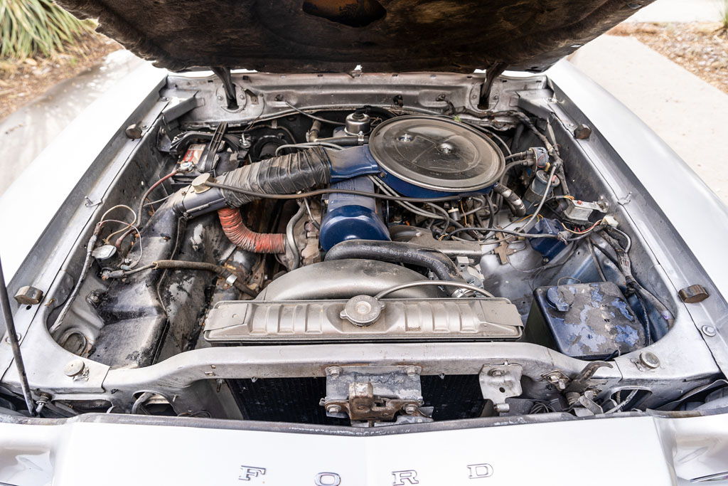 1974 Ford Mustang - Engine Photo