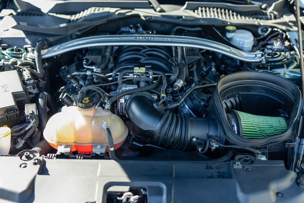 2019 Ford Mustang - Engine Photo