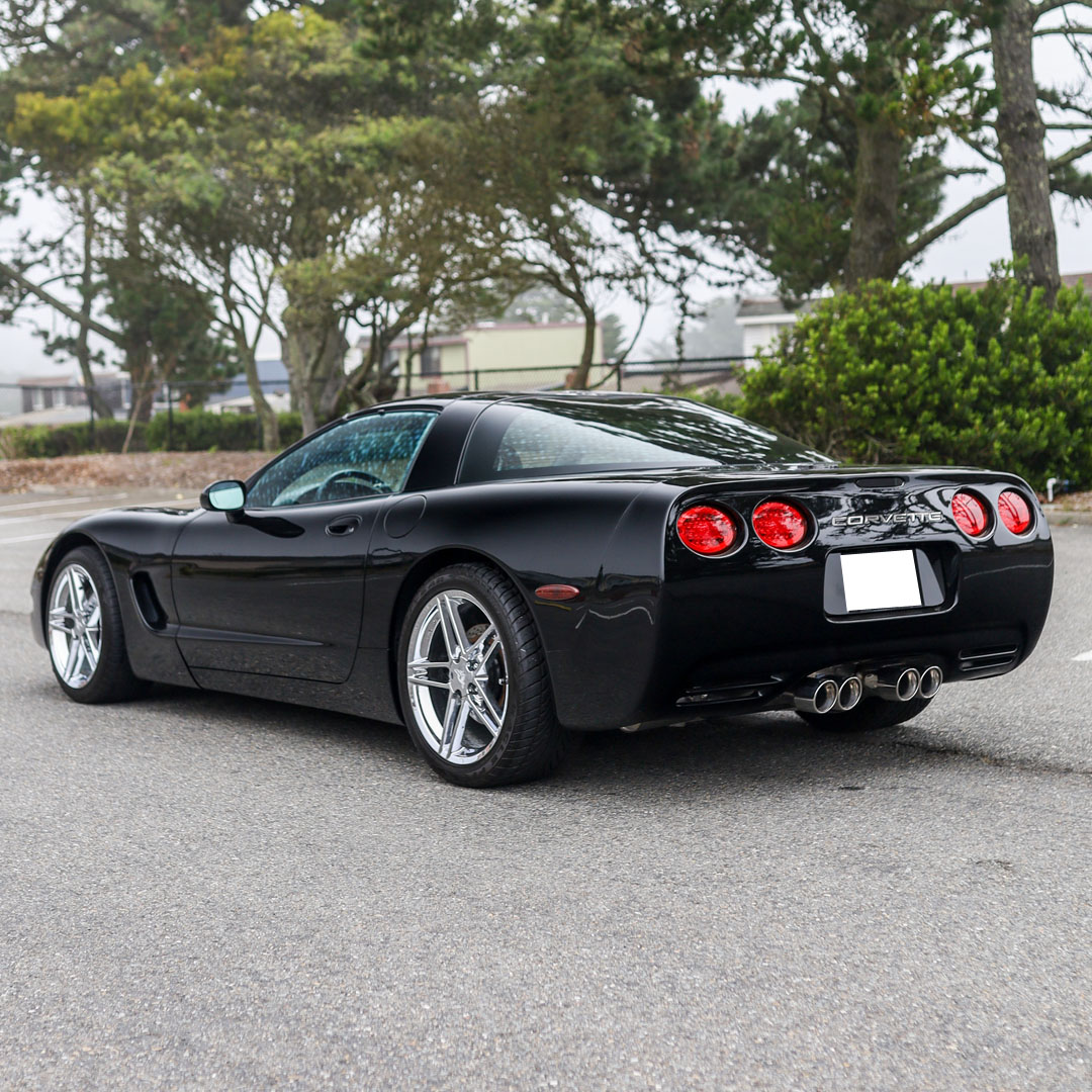 2004 Chevrolet Corvette - Overview Photo