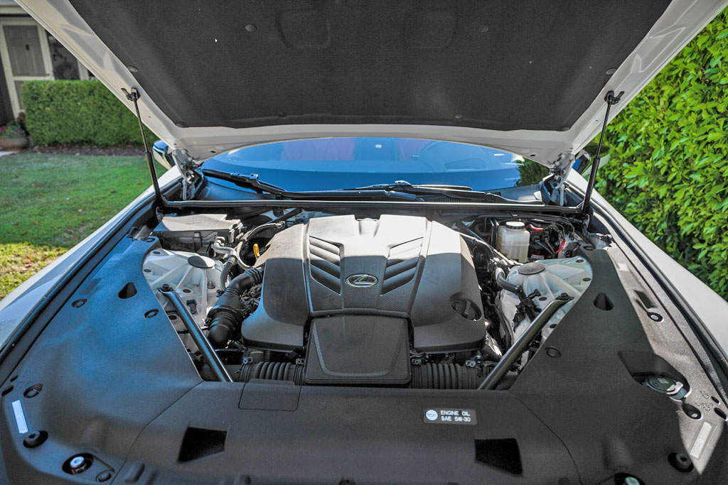 2021 Lexus LC500 - Engine Photo