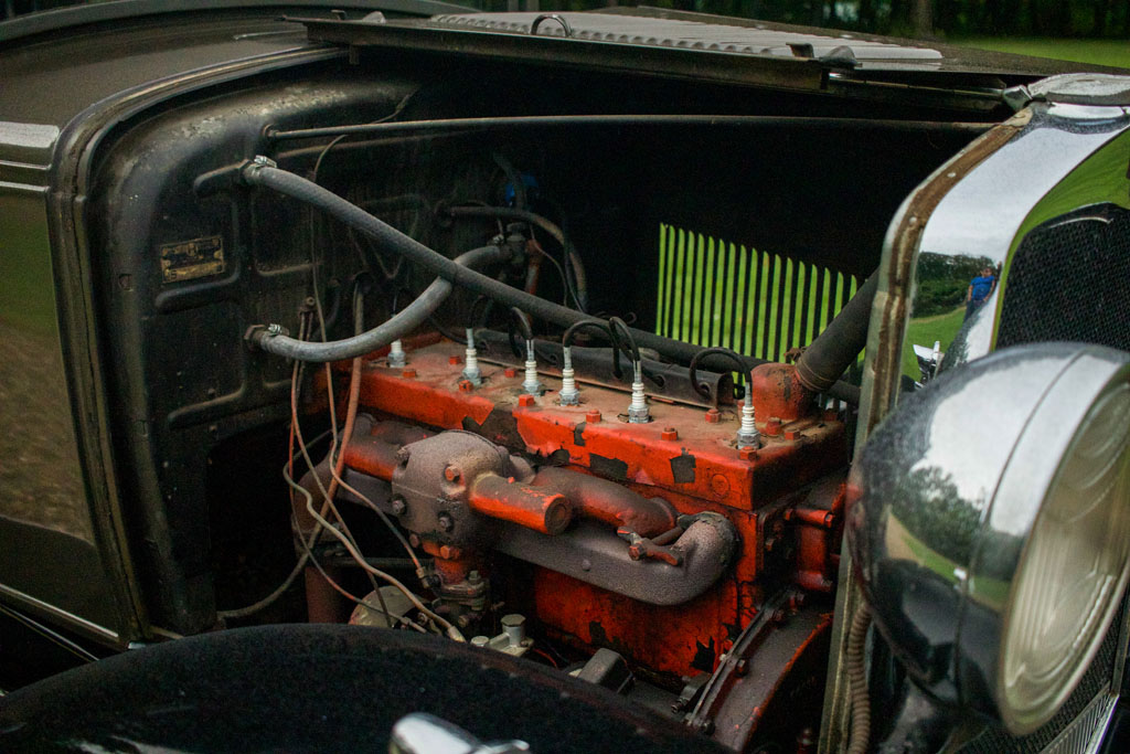 1930 Hupmobile S - Engine Photo
