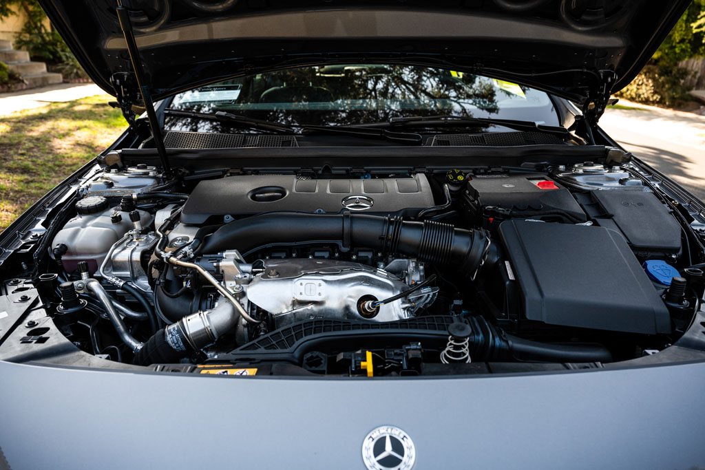 2022 Mercedes-Benz A220 - Engine Photo